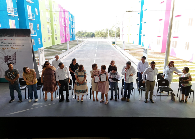Sheinbaum encabeza entrega de viviendas del Programa Vivienda para el Bienestar en Veracruz