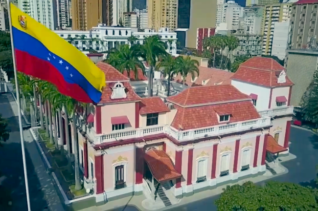 Venezuela denuncia agresión internacional y anuncia proceso diplomático con Estados Unidos