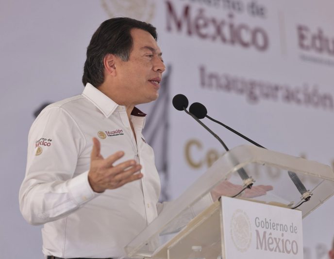 Mario Delgado Marx Arriaga