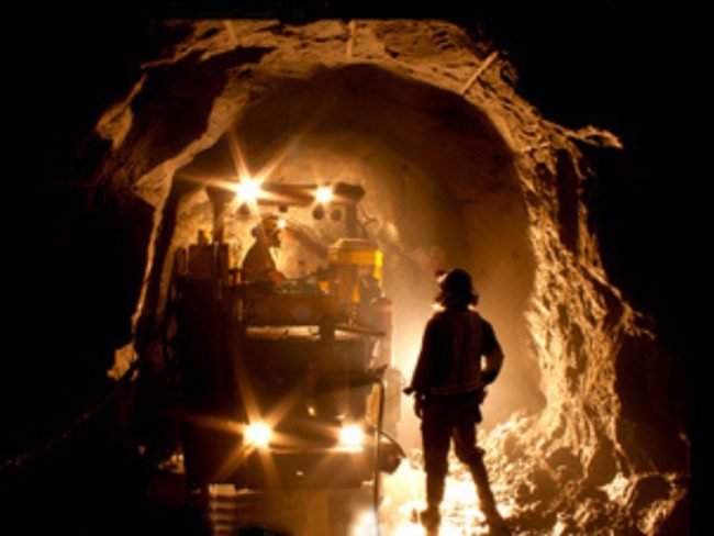 Estado pide devolución de 200 concesiones mineras