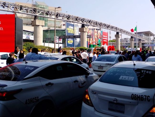 Taxistas AICM