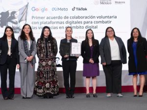 Claudia Sheinbaum firma acuerdo con Meta, TikTok y Google