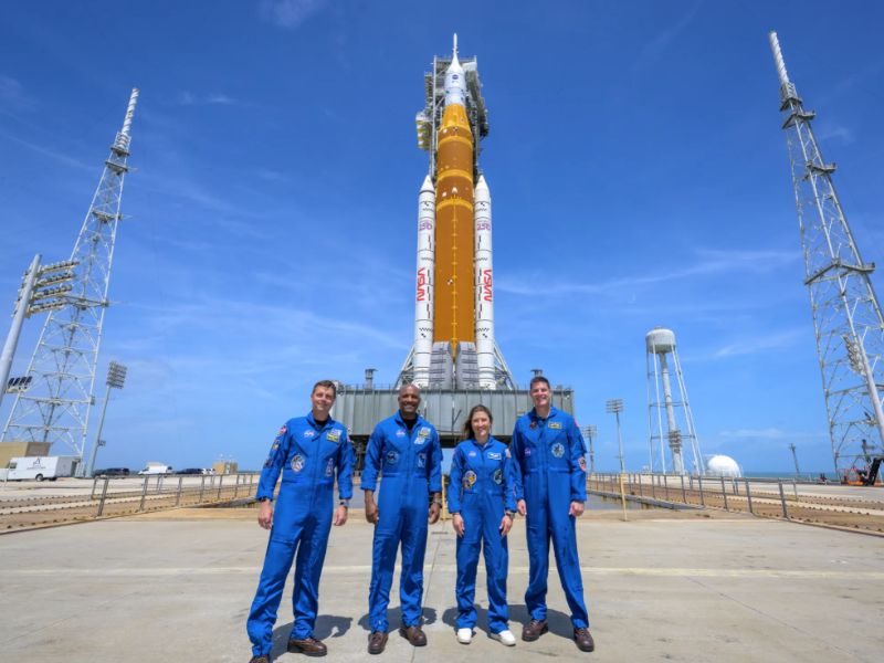 La NASA se prepara para lanzar Artemis II La NASA se prepara para lanzar Artemis II