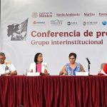 Cesan a tres funcionarios por derrame en Golfo de México