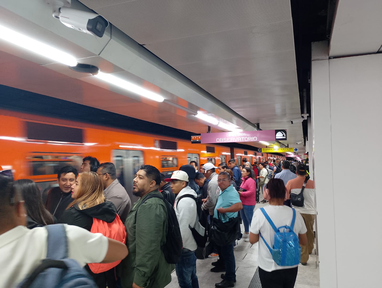 Trabajadores del Metro intensifican protestas