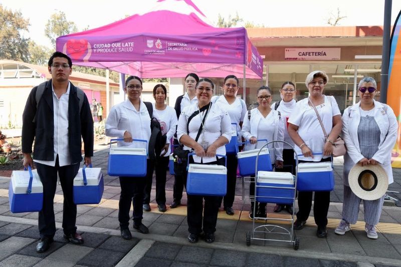 Con una meta de aplicar 1.7 millones de dosis y reforzar la protección de grupos vulnerables, arrancó en la Ciudad de México la Semana Nacional de Vacunación,