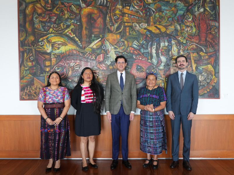 Rigoberta Menchú es nombrada como Alta Consejera en la SRE