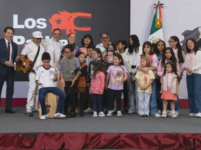 En el Día del Niño, gobierno destaca becas, educación y salud para millones de estudiantes; CDMX celebra con concierto gratuito de 31 Minutos.