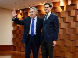 Juan Ramón de la Fuente deja la Secretaría de Relaciones Exteriores