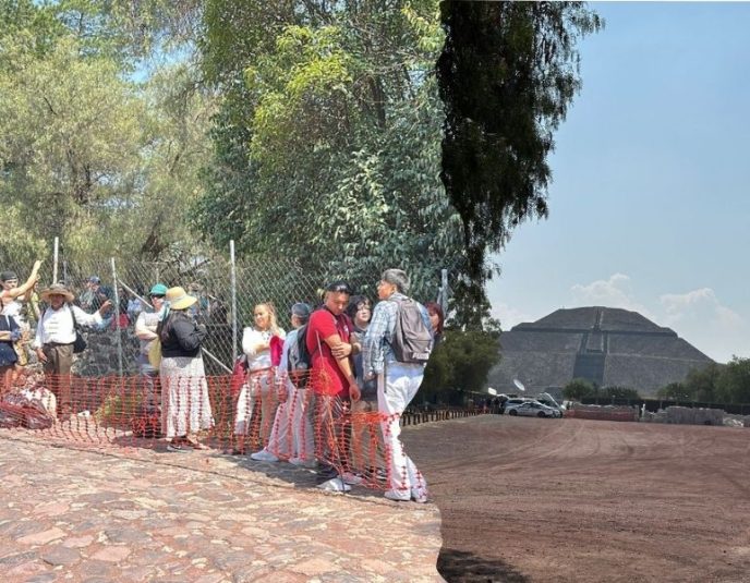 Turistas y estudiantes mantienen la confianza en la seguridad en la reapertura de Teotihuacán