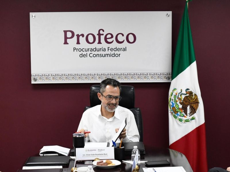 Profeco explica acuerdo para fijar diésel en 27 pesos.