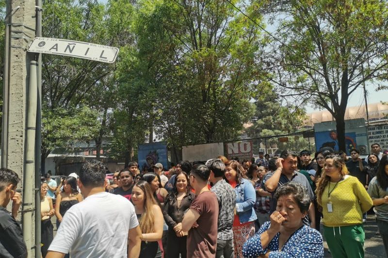 Simulacro Nacional 2026 en CDMX incluyó rescates, control de incendios y despliegue de fuerzas de seguridad para reforzar la preparación ante sismos.