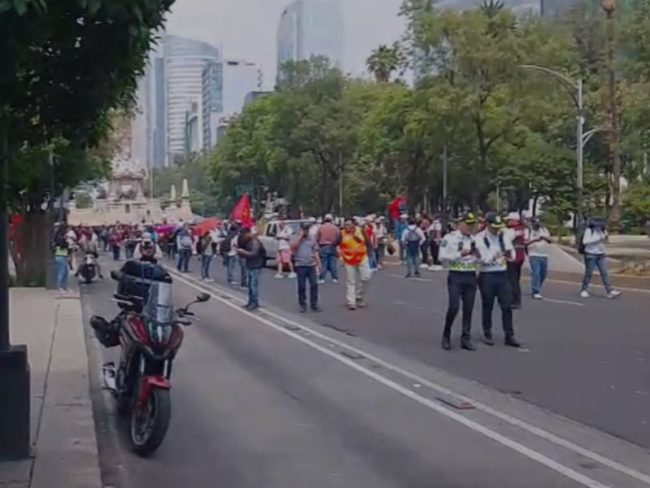 La CNTE marchó en la CDMX para exigir la abrogación de la Ley del ISSSTE
