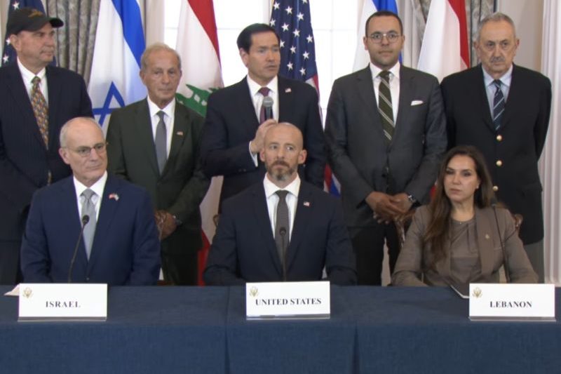 Israel y Líbano firman acuerdo marco de paz