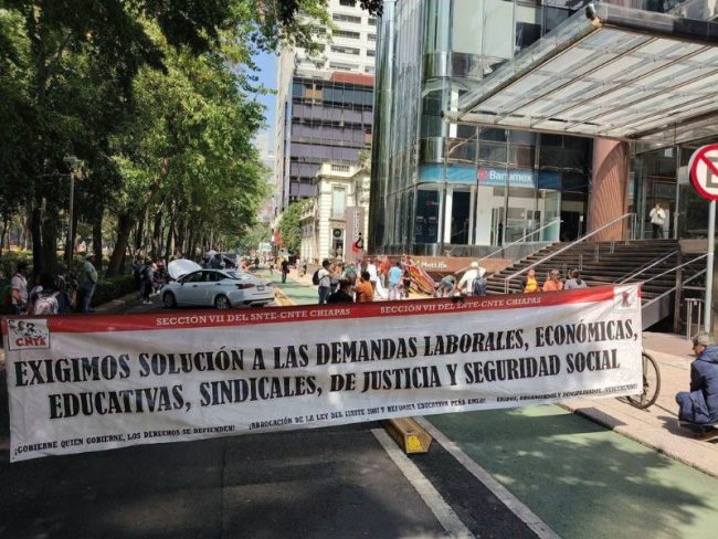 CNTE reanuda movilizaciones:Sheinbaum descarta reunión directa