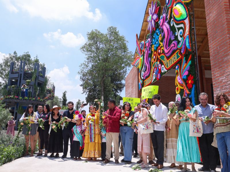Nuevo embarcadero de Cuemanco Nuevo embarcadero de Cuemanco