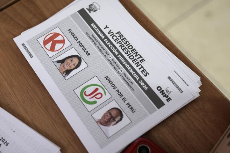 Keiko Fujimori toma una ligera ventaja en la segunda vuelta presidencial de Perú.