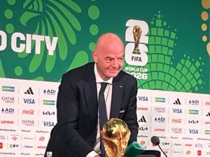 Gianni Infantino agradeció a Claudia Sheinbaum por la organización del Mundial 2026