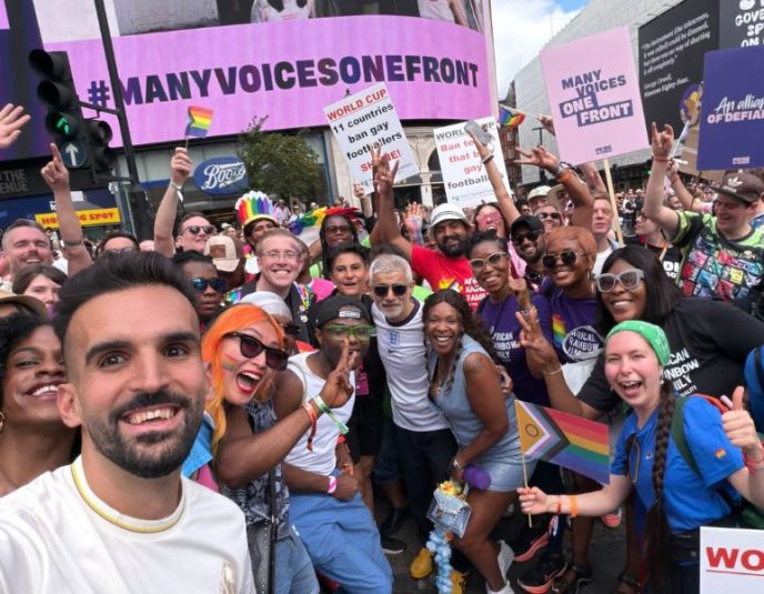 Movilizaciones del Orgullo LGBTIQ+ reúne a miles en Europa y Asia
