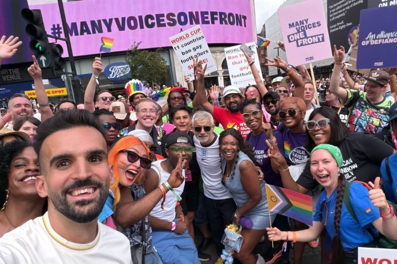 Movilizaciones del Orgullo LGBTIQ+ reúne a miles en Europa y Asia