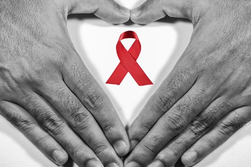 ONUSIDA: alerta por recortes al financiamiento para prevenir el VIH