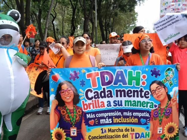 Primera marcha por el TDAH exige inclusión escolar y un alto a la discriminación