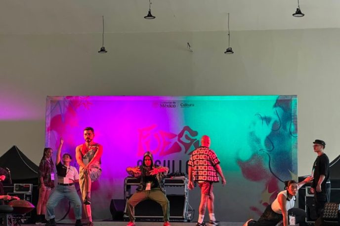 Festival Fuego Orgullose reunió en el Complejo Cultural Los Pinos a artistas Festival Fuego Orgullose reunió en el Complejo Cultural Los Pinos a artistas