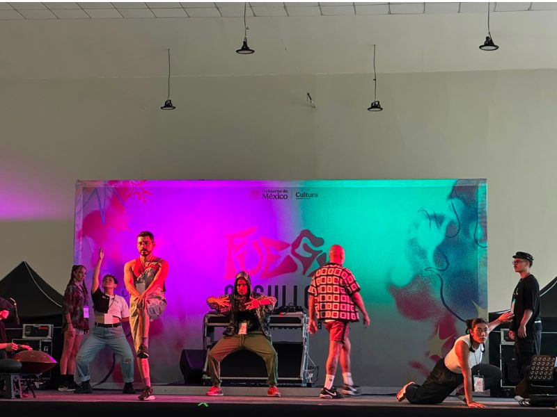 Festival Fuego Orgullose reunió en el Complejo Cultural Los Pinos a artistas Festival Fuego Orgullose reunió en el Complejo Cultural Los Pinos a artistas