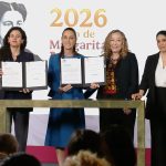 Sheinbaum firma iniciativa contra el feminicidio