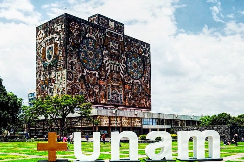 Sheinbaum respalda la autonomía de la UNAM