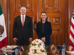 La presidenta Claudia Sheinbaum recibió en Palacio Nacional a Jamieson Greer
