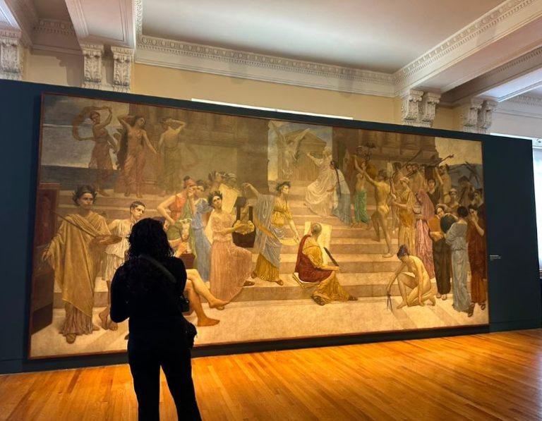 El MUNAL inaugura Arte y visualidad en el México moderno, una exposición con más de 340 obras que replantea la historia del arte mexicano.