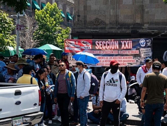 CNTE se reúne con Sheinbaum en Palacio Nacional