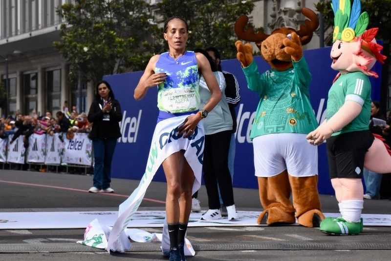 Entre esfuerzo, emoción y aplausos: así se vivió el Maratón de CDMX