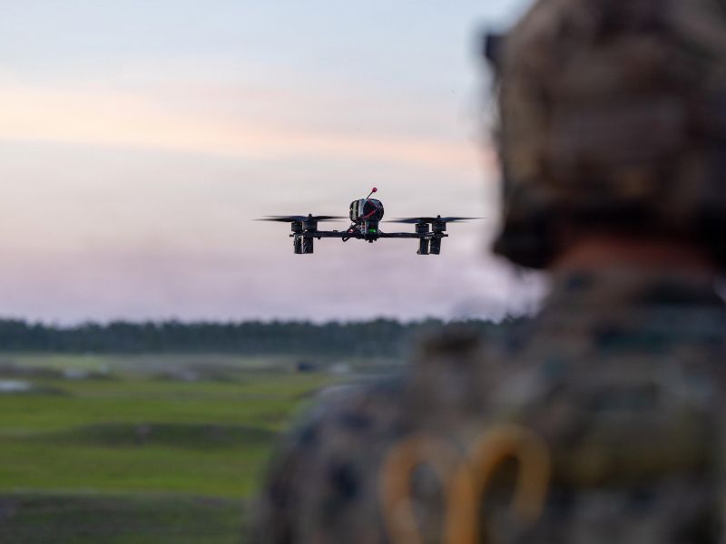 Nuevas tecnologías en conflictos armados: Barrera alerta sobre la autonomía algorítmica