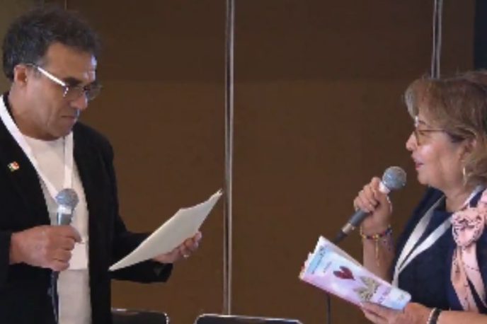 En el centenario de Jaime Sabines, la Cámara de Diputados realizó el Encuentro Internacional por la Justicia y la Paz, un espacio de reflexión sobre el papel de la poesía, la cultura y el arte.