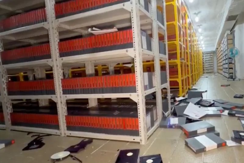 Canal Once recuperó sus instalaciones tras 74 días de ocupación. Canal Once recuperó sus instalaciones tras 74 días de ocupación.