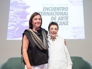 En el Encuentro Internacional de Arte Chicanx, celebrado en el marco de la exposición AztLÁn, túnel del tiempo en el Palacio de Bellas Artes.