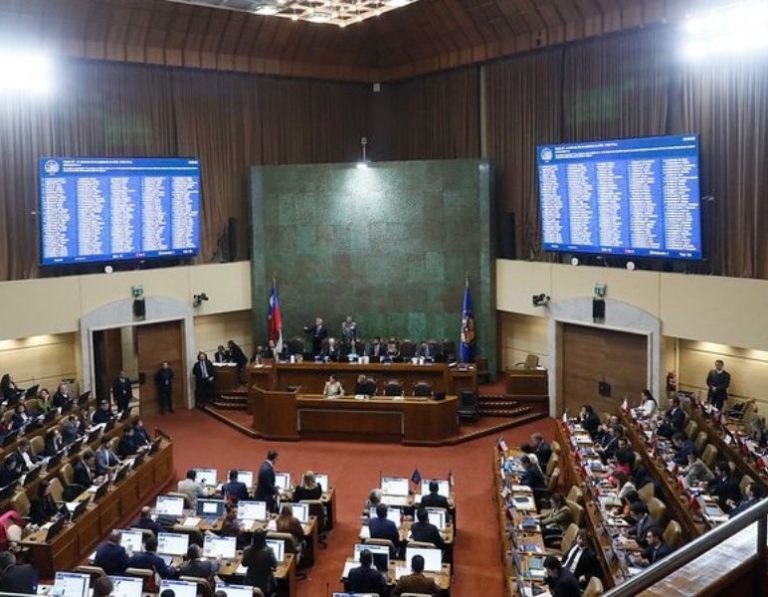 Chile investigará la presunta actividad de Fernando Cerimedo y el posible uso de bots, cuentas automatizadas y desinformación en procesos electorales entre 2020 y 2025.