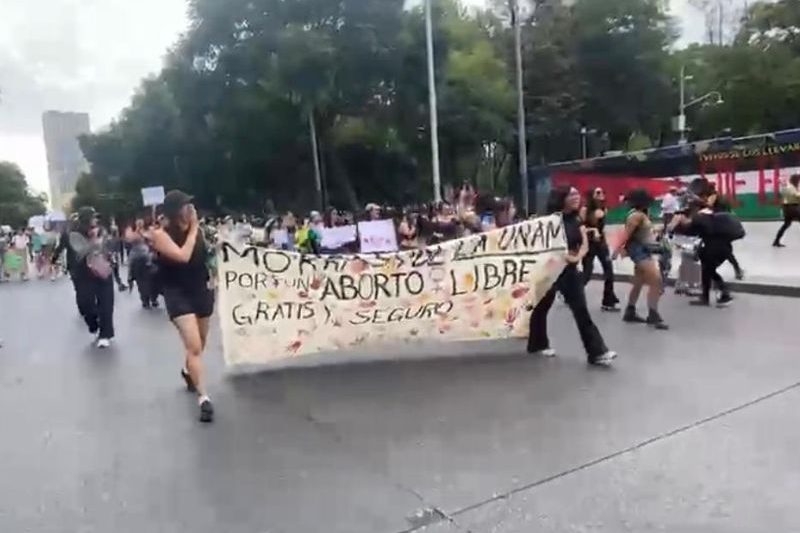 Colectivas feministas se movilizan en el Monumento a la Revolución en el marco del Día de Acción Global por el Acceso al Aborto Legal y Seguro