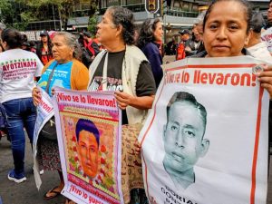 Isidoro Vicario señala líneas pendientes en el caso Ayotzinapa, como los 853 folios militares, Barandillas y videos del Palacio de Justicia de Iguala.