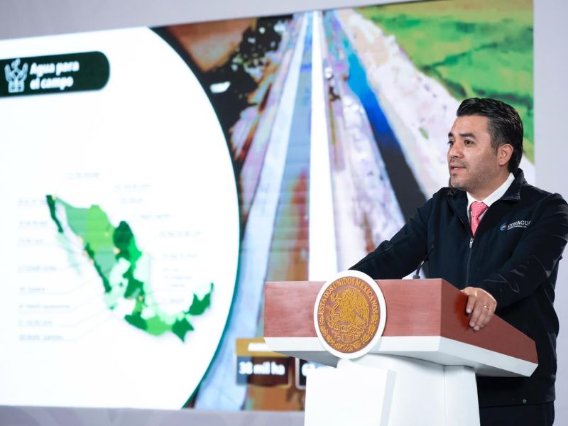 La Conagua informó que la nueva Ley de Aguas Nacionales ha permitido recuperar 5 mil millones de metros cúbicos de agua y avanzar en proyectos estratégicos de infraestructura hídrica,
