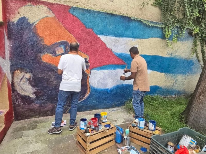 Más de 100 obras fueron donadas a una subasta en México para recaudar recursos destinados a medicamentos para niñas y niños con cáncer en Cuba.