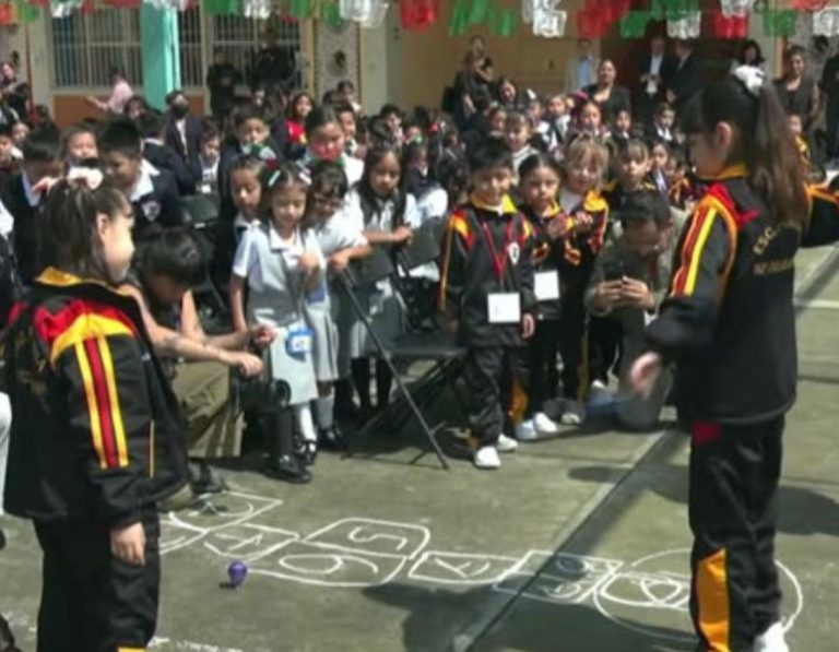 Más de 3 mil escuelas participan en la Jornada Nacional de Juegos Tradicionales para reducir el uso de pantallas. Además de fortalecer la convivencia.