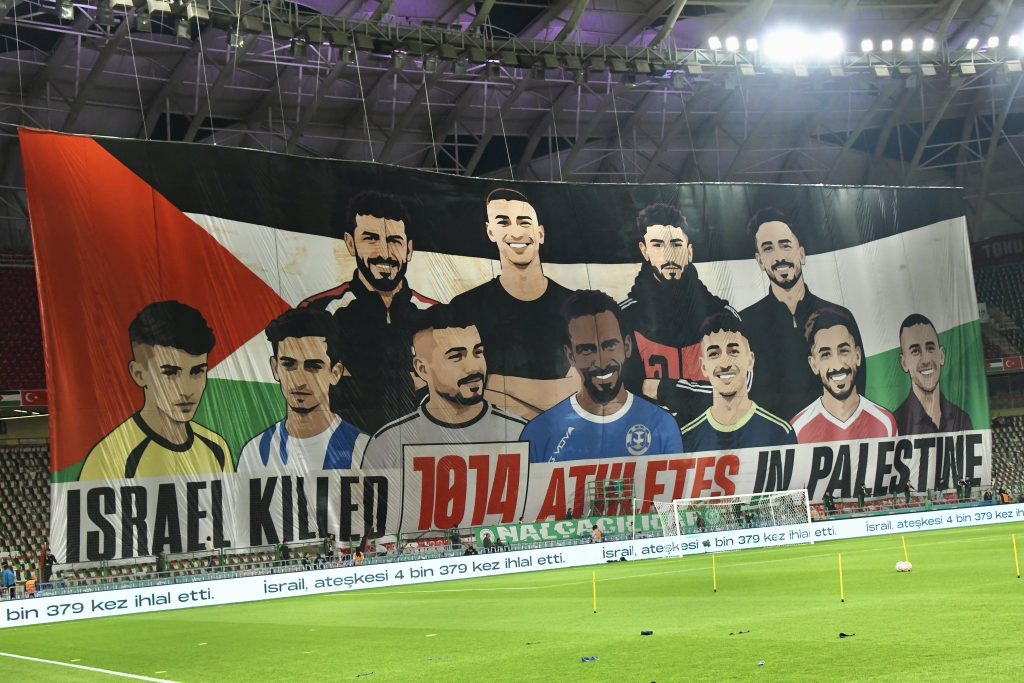 FUTBOL VS GENOCIDIO