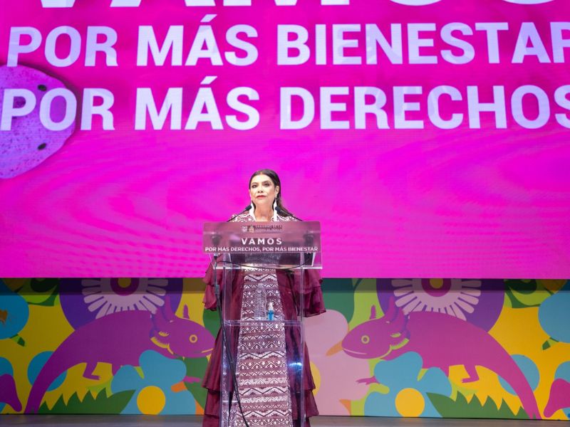 Clara Brugada rinde cuentas en CDMX: 55% más inversión pública Clara Brugada rinde cuentas en CDMX: 55% más inversión pública