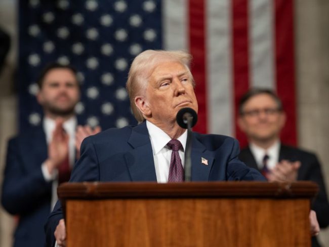 PORTADAS WEB – 2026-10-10T192552.146 “Busquen un nuevo líder”: Trump cuestiona la presidencia de Zelenski en Ucrania