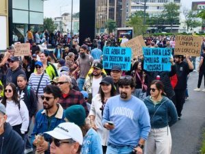 “El agua limpia es un derecho”: Guadalajara protesta por la calidad del agua