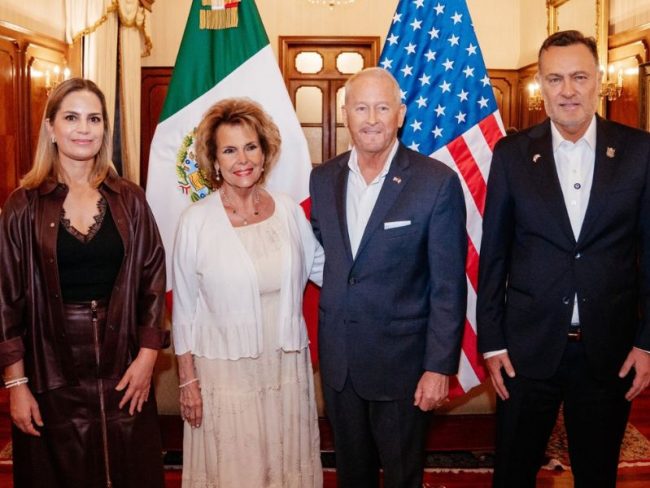 Ana Lilia Pérez y Azul Alzaga analizan los acuerdos de seguridad en Querétaro y el proceso electoral en Brasil, con énfasis en soberanía, cooperación internacional y democracia.