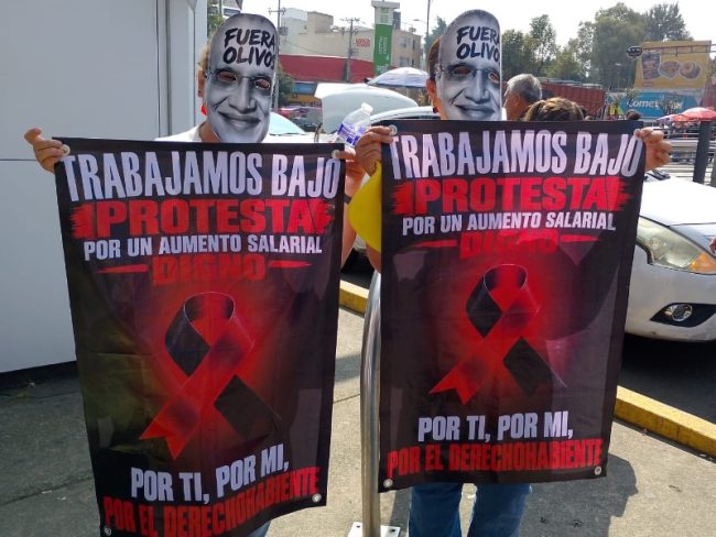 Trabajadores del IMSS rechazaron el aumento salarial de 6.8%. El sindicato retomará las negociaciones, mientras la disidencia exige un incremento de 10%. Trabajadores del IMSS rechazaron el aumento salarial de 6.8%. El sindicato retomará las negociaciones, mientras la disidencia exige un incremento de 10%.